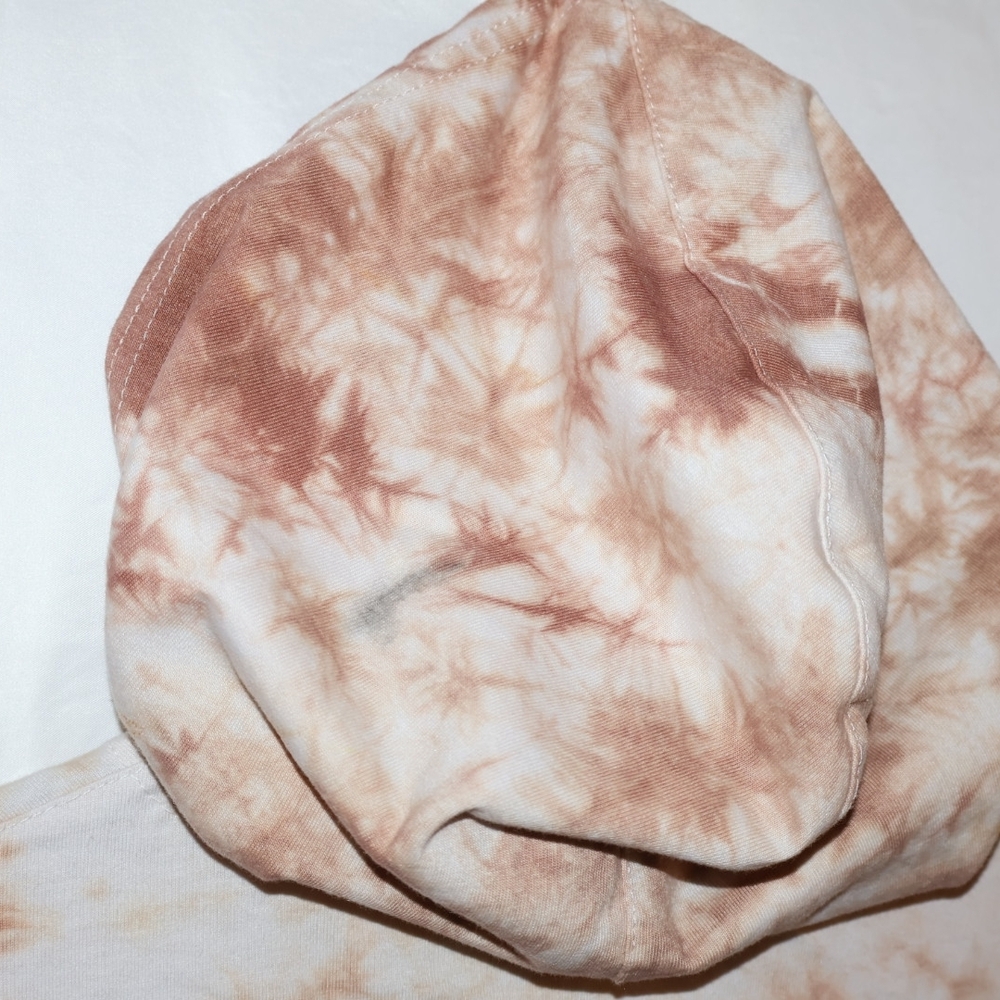 Sleeveless Tie-dye "THE PRIDE BETTER TOGETHER" Graphic Hoodie - Picture 5 of 5